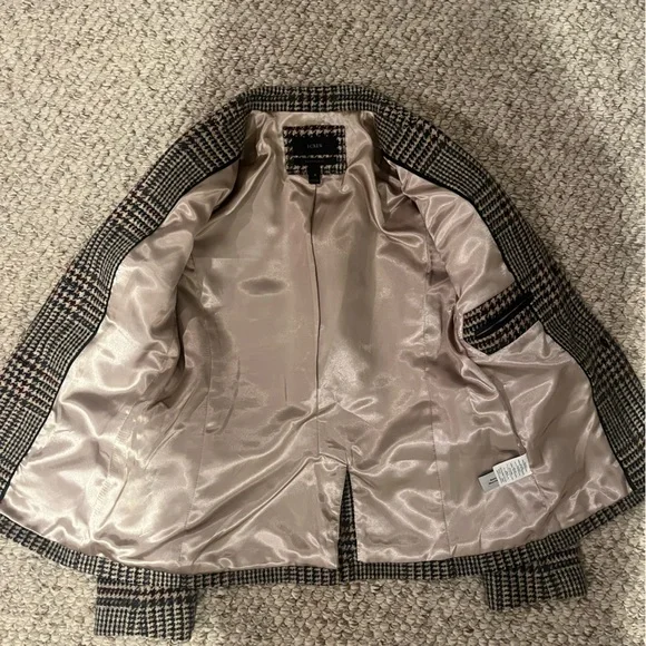 J. Crew Schoolboy Plaid Blazer- size 0 - Picture 6 of 12